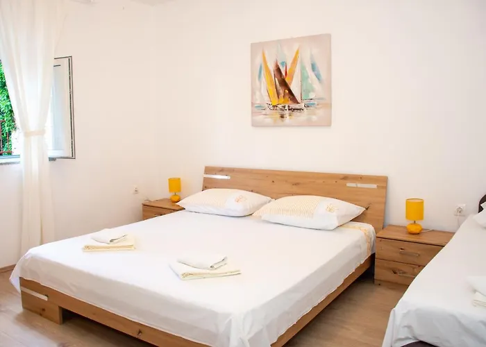 Apartment Tomic Novi Vinodolski